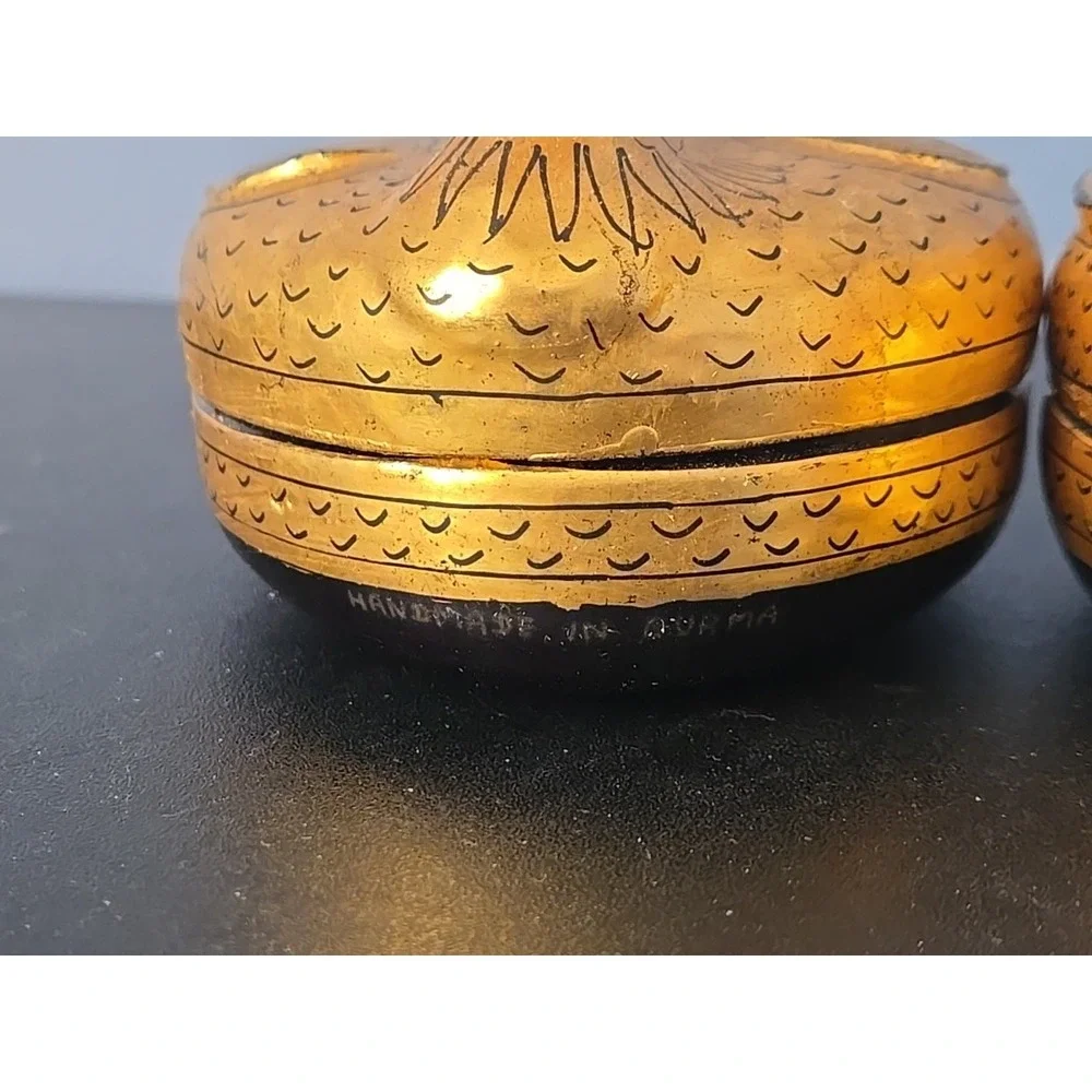 Pair of‎ Burmese Gold Gilt Lacquerware Ducks Trinket Boxes